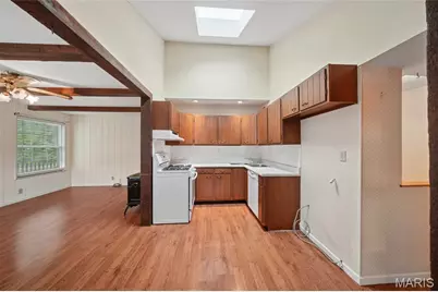928 S Gore Avenue, Webster Groves, MO 63119 - Photo 4