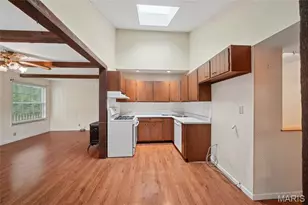 928 S Gore Ave, Webster Groves, MO 63119 - Photo 4