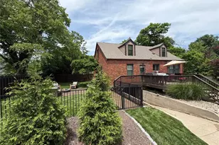 1901 Krekel Pl, Saint Charles, MO 63301 - Photo 1