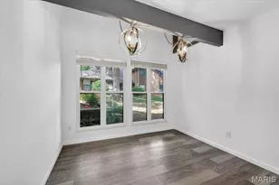 1090 Humber Cir, Saint Louis, MO 63129 - Photo 8