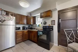 6835 Plymouth Ave, University City, MO 63130 - Photo 8