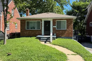 6835 Plymouth Ave, University City, MO 63130 - Photo 1