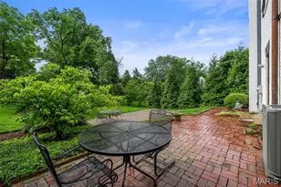 27 Ridgetop Dr, Richmond Heights, MO 63117 - Photo 52