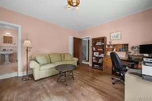 27 Ridgetop Dr, Richmond Heights, MO 63117 - Photo 36