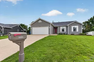 2332 Garden Ln, Festus, MO 63028 - Photo 2