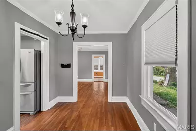 9122 Delphine Avenue, Saint Louis, MO 63114 - Photo 12