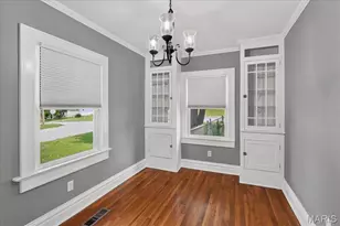 9122 Delphine Ave, Saint Louis, MO 63114 - Photo 16