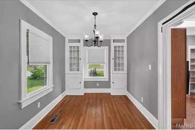 9122 Delphine Avenue, Saint Louis, MO 63114 - Photo 10
