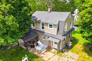 9122 Delphine Ave, Saint Louis, MO 63114 - Photo 24