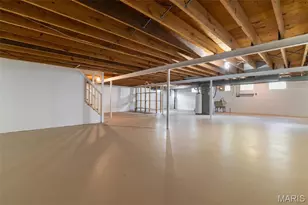 2025 Granada Dr, Florissant, MO 63033 - Photo 40