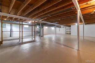 2025 Granada Dr, Florissant, MO 63033 - Photo 42