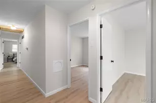 2025 Granada Dr, Florissant, MO 63033 - Photo 34
