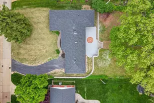 7308 Shiloh Ln, Affton, MO 63123 - Photo 8