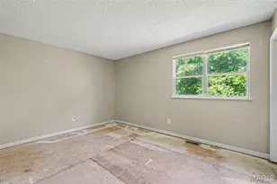 2337 Millvalley Dr, Florissant, MO 63031 - Photo 14