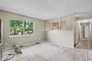2337 Millvalley Dr, Florissant, MO 63031 - Photo 6