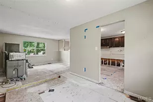 2337 Millvalley Dr, Florissant, MO 63031 - Photo 10