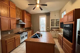 2813 Meramec St, Saint Louis, MO 63118 - Photo 6