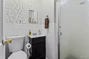 3210 Royalton Ave, Saint Louis, MO 63114 - Photo 18