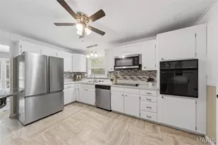 1219 Hobson Dr, Ferguson, MO 63135 - Photo 20