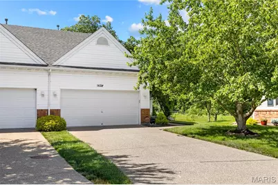 1628 Thurston Court, O'Fallon, MO 63366 - Photo 2