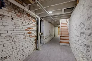 1225 Dolman St, Saint Louis, MO 63104 - Photo 32