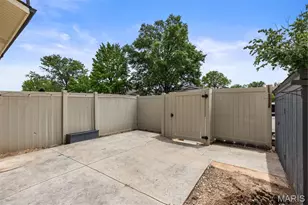 9128 Villaridge Ct, Saint Louis, MO 63123 - Photo 26