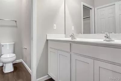 1420 Swallow Lane, Florissant, MO 63031 - Photo 22