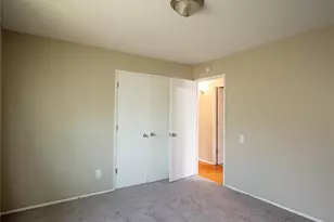 4347 Varano Dr, Florissant, MO 63033 - Photo 14