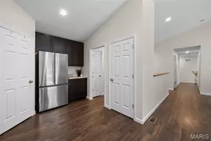 915 Crestwood Ln, O'Fallon, MO 63366 - Photo 16