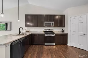915 Crestwood Ln, O'Fallon, MO 63366 - Photo 14