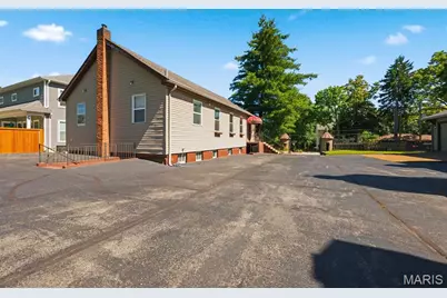 418 Oak Tree Drive, Webster Groves, MO 63119 - Photo 14