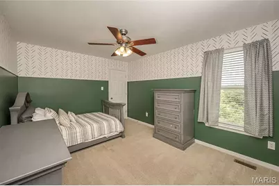 1566 Buckhurst Court, Ballwin, MO 63021 - Photo 32