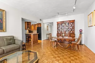 200 S Brentwood Blvd, Clayton, MO 63105 - Photo 6