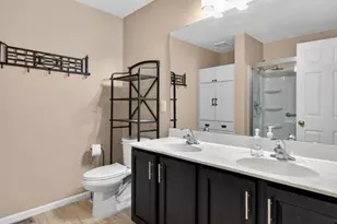 812 Whispering Village Cir, Ballwin, MO 63021 - Photo 28