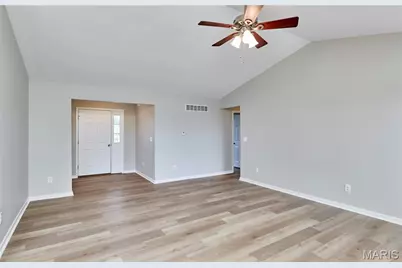 10 Sugarberry Court, Troy, MO 63379 - Photo 10