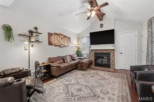 704 Hemingway Ln, Weldon Spring, MO 63304 - Photo 6