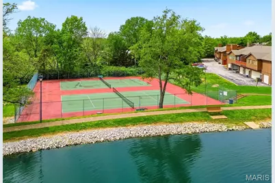 704 Hemingway Lane #E, Weldon Spring, MO 63304 - Photo 56