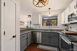 704 Hemingway Ln, Weldon Spring, MO 63304 - Photo 14