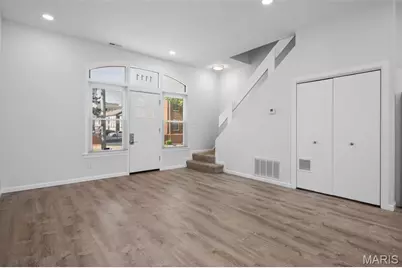 1111 Biddle Street, Saint Louis, MO 63106 - Photo 4