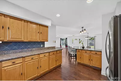 4590 Grandcastle Drive, Saint Louis, MO 63128 - Photo 16