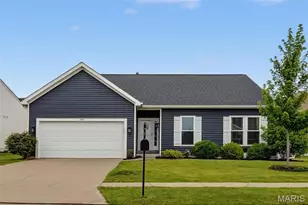 545 Crystal Stream Dr, Wentzville, MO 63385 - Photo 1