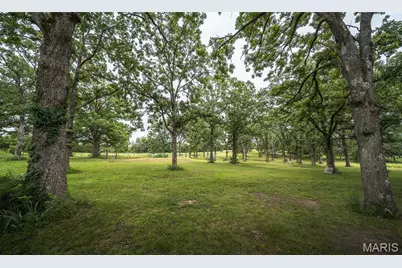 522 Highway Ff, Bourbon, MO 65441 - Photo 36