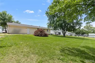 7 Sunnyfield Rd, Saint Peters, MO 63376 - Photo 16