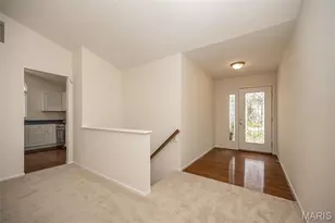 11365 Brierhall Cir, Maryland Heights, MO 63043 - Photo 6