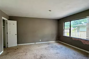107 Habecking Dr, Saint Louis, MO 63137 - Photo 10