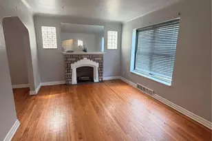 1739 Grape Ave, Saint Louis, MO 63147 - Photo 6