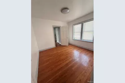1739 Grape Avenue, Saint Louis, MO 63147 - Photo 16