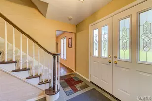 15328 Golden Rain Dr, Chesterfield, MO 63017 - Photo 8