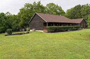 19901 Providence Dr, Lebanon, MO 65536 - Photo 70