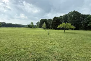 19901 Providence Dr, Lebanon, MO 65536 - Photo 66